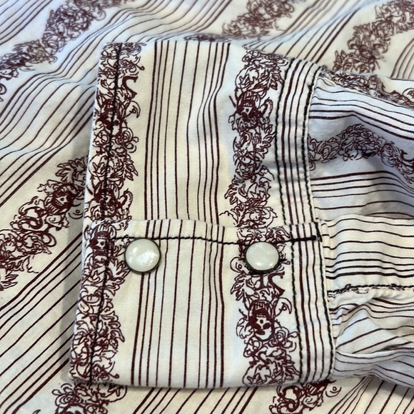 Men’s Long Sleeve Western Shirt. Perfect addition for Fall wardrobe. - Picture 5 of 6